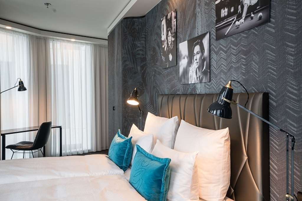 One Berlin-upper West 3* Berlim